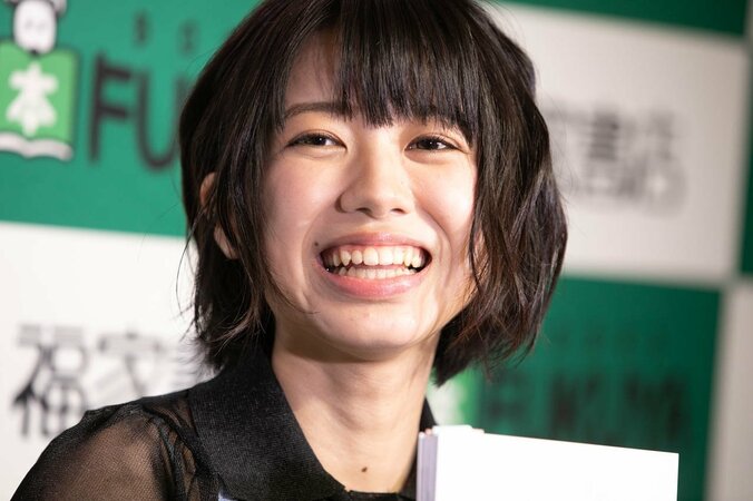 AKB大西桃香、神くびれ維持の秘訣は「ラッピングのリボンで縛ってます」 1枚目