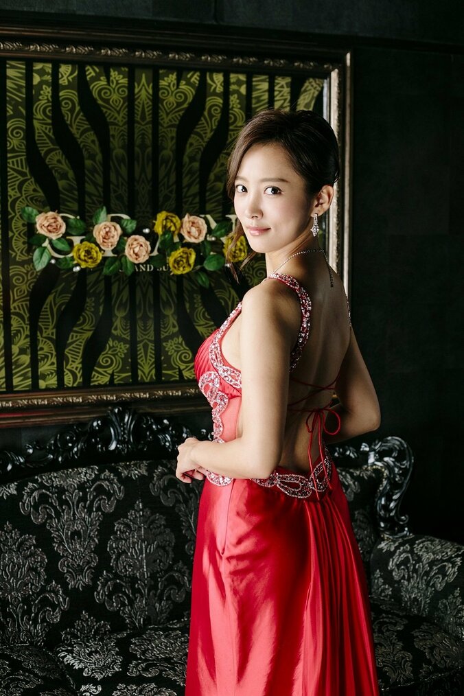 夏菜インタビュー　キャバクラ嬢は「すぐ酔っ払っちゃうし多分向いてない（笑）」 4枚目