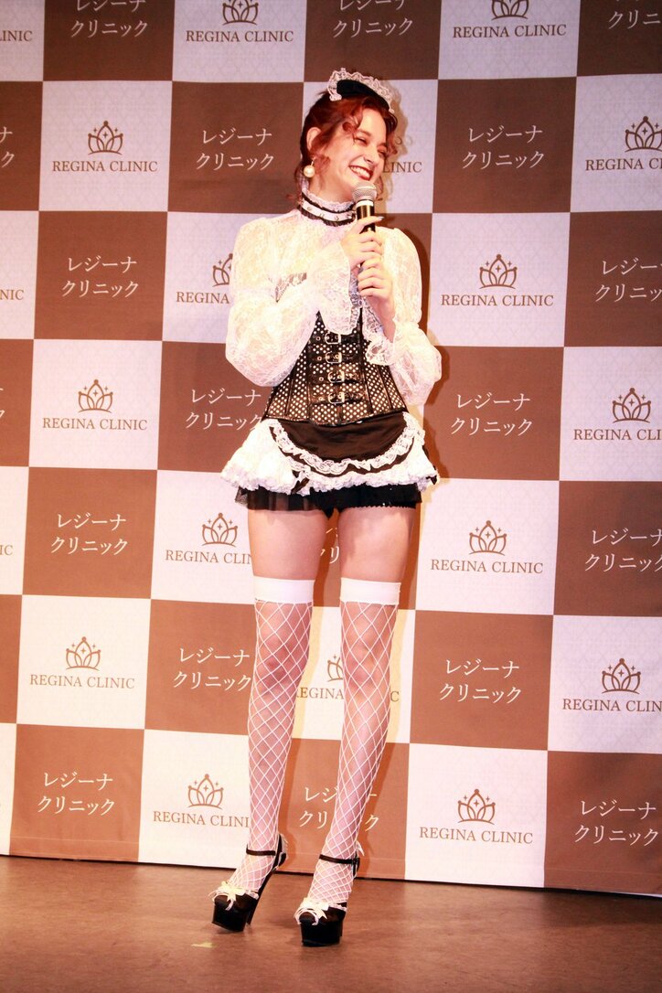 尼神・誠子、ミニスカ＆ヘソ出し衣装でイベント登場　見せたい相手は「高橋一生さん」