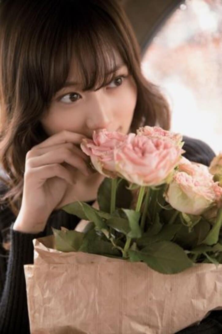 乃木坂46山下美月「全身鏡の前で服を脱いで…」初写真集に臨む際の美のこだわり明かす