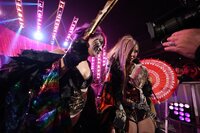 【映像】お団子ヘアで“挑発” 小悪魔モード全開の瞬間