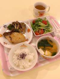 上原さくら『娘の夜ご飯♫』