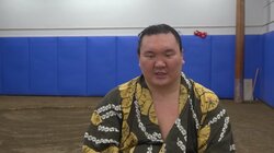 七夕の短冊に「V43」全勝優勝、全休、その次は…横綱・白鵬の敵「痛み」「違和感」
