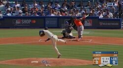 大谷翔平の“エグいストレート”が相手バットをへし折った…「変な曲がりかたした？」内角をえぐる96マイルの“魔球”が「威力やばすぎ」