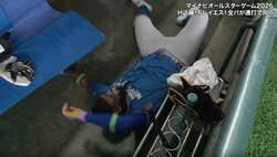 何が起きた…！？ 日ハム・レイエス、ベンチで倒れこむハプニング「全然アウトw」「そりゃそうだろ」139キロの巨体を揺らして“まさかの激走”