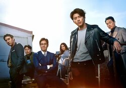  ヒョンビンが初の詐欺師役に挑んだ話題作『スウィンダラーズ』日本公開決定