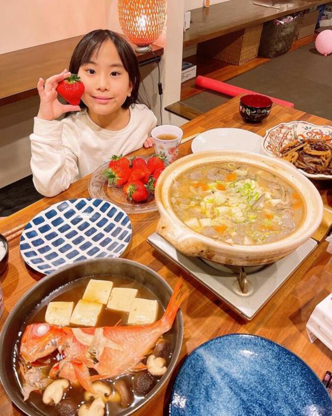  みきママ、花粉症対策で作った夕食を公開「和食を食べるのがいい」 1枚目