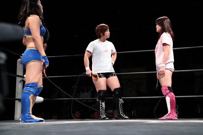 “筋肉アイドル”才木玲佳、雄叫びをあげる！武藤敬司公認「シャイニング・ウィザード」炸裂　東京女子プロレス王座防衛 3枚目