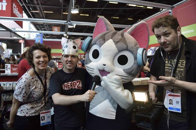 仏・Japan Expo 2017『こねこのチー』ステージ超満員　1,000人がチーとダンス 3枚目