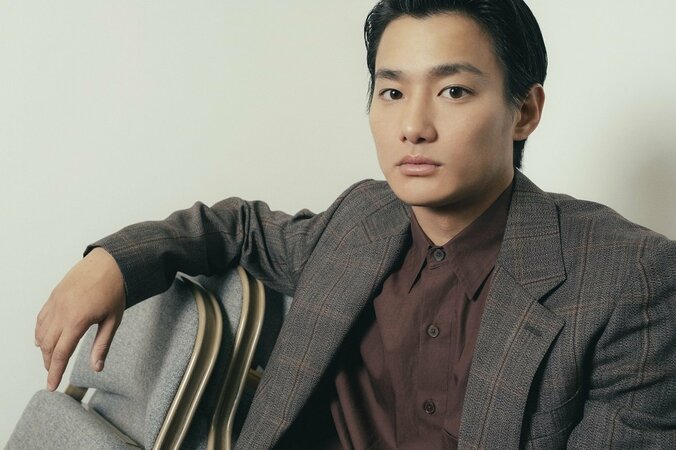 野村周平インタビュー「今の僕はかなり冷静で尖っていない」優しいギャップに後輩も驚き 5枚目