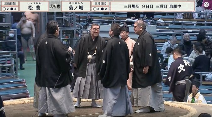 【写真・画像】「足は美脚」152キロ巨漢力士の“細すぎる手足”が話題「腹と胸に特化してる」「不思議なフォルム」驚く声　1枚目