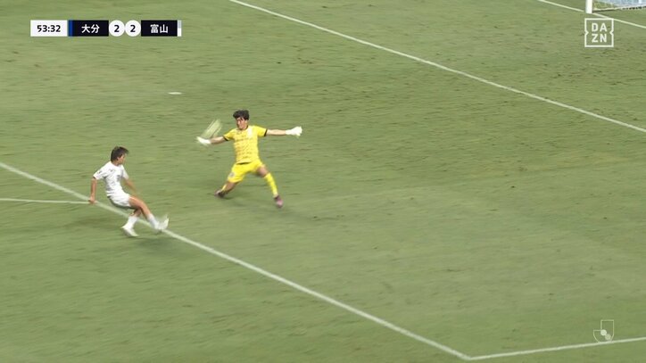 【映像】オフサイドにみえる？疑惑のシーン