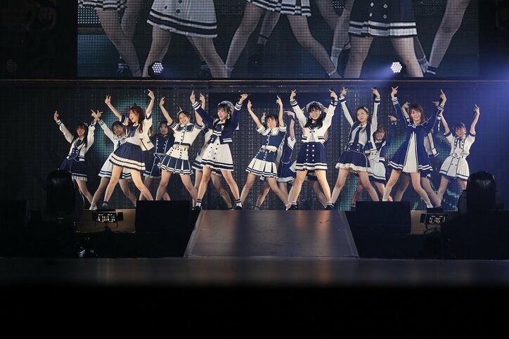 HKT48、沖縄で1年越しのライブ開催 新曲「早送りカレンダー」を初披露