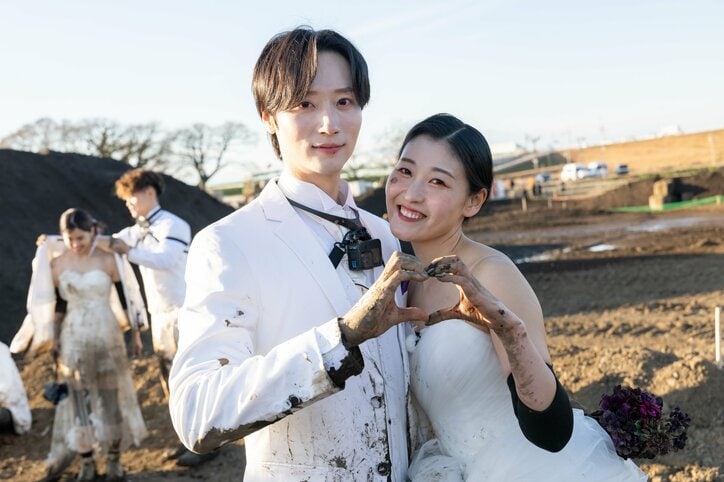 【写真・画像】過酷な婚前合宿サバイバル番組『ウェディングウォーズ』熾烈なバトルに挑む参加カップル8組に、一問一答インタビュー！元K-POPアイドル×経営者のムン&るいカップル編　1枚目