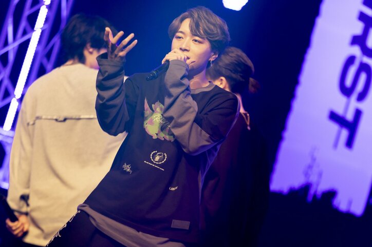 【写真】SOTAさんのパフォーマンスシーン