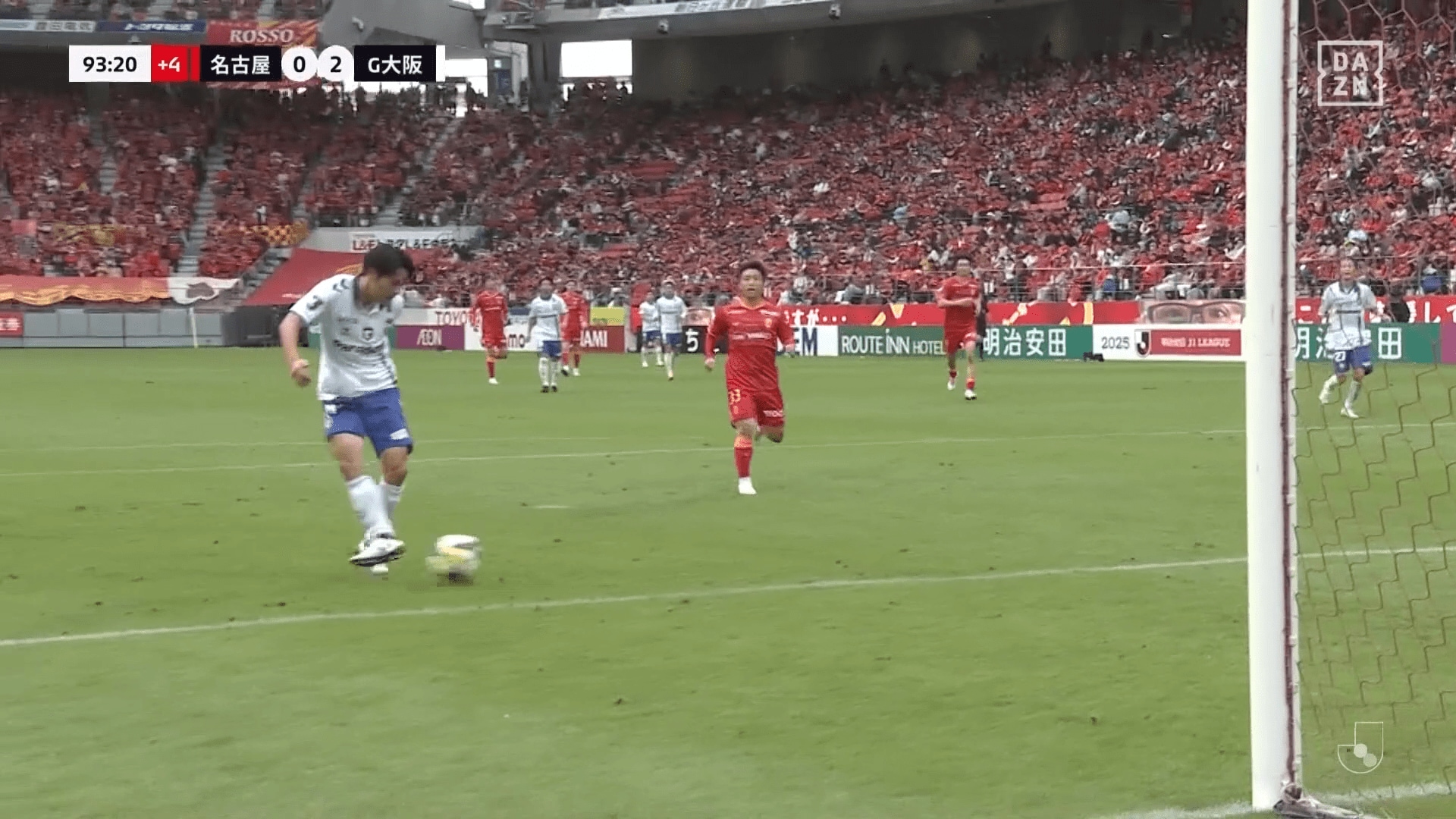 走り込んだ岸本は余裕を持ってゴールネットを揺らした