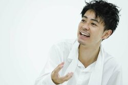 成田凌、地元・埼玉でのリアルな人気ぶりを語る「実家からガチャっと出たら…」