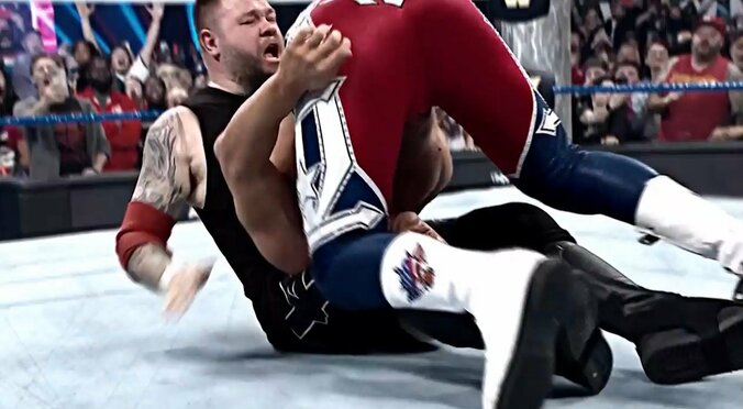 両腕をロックして脳天から…