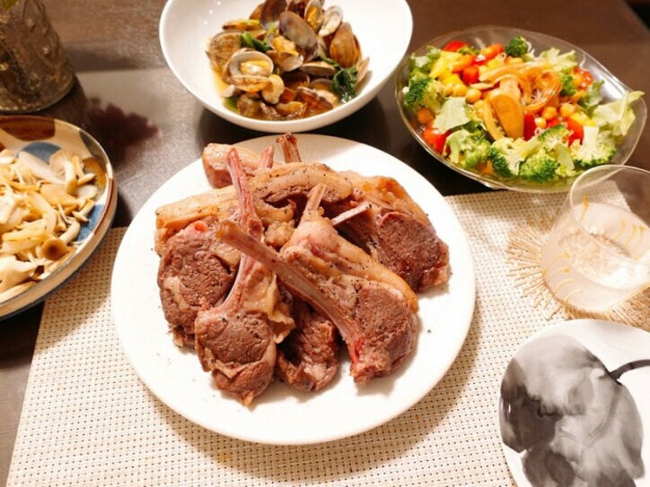 押切もえ、夕食に作った夫・涌井投手の好物料理「健康に嬉しいメニュー」