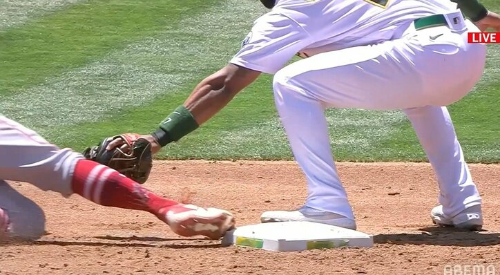 大谷翔平、盗塁死の判定に「NO！」 チャレンジ成功で判定が覆る
