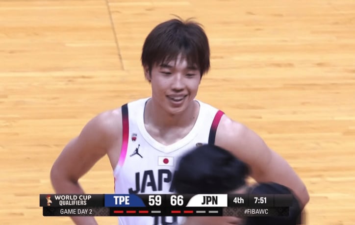 衝撃ジャッジに西田優大も困惑の表情