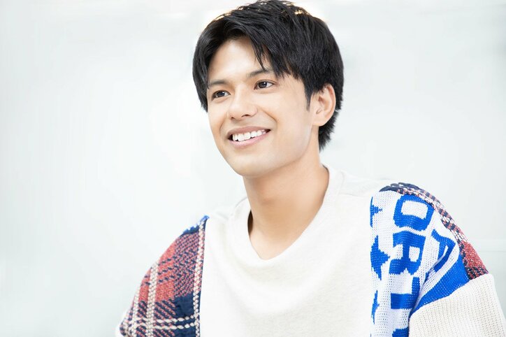 森崎ウィン「ハリウッド俳優」重圧はねのけた発想力 スピルバーグ監督が見抜いた多彩さ