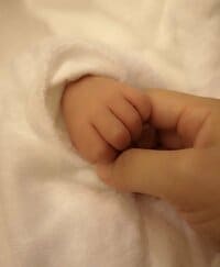 蛯原英里、第2子の出産を報告「元気な新しい命の誕生に感謝」