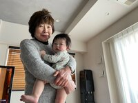 桃『大泣きしてたたろが、一瞬で笑顔に。』