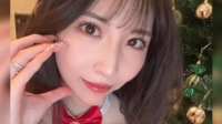 【映像】菊池瑠々(29)「アラサーサンタ笑笑」セクシーなコスプレ姿公開