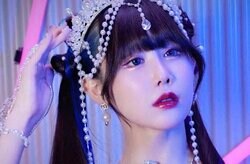 「リスカ、整形、不倫・離婚…」ウエスト50.7cm“異次元のスタイル”ゆりにゃの経歴に「ダークすぎない？」朝倉未来も衝撃