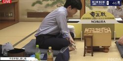 千日手のせい？深浦九段、解説中に藤井棋聖のバッグが「ゾウに見える」聞き手の女流棋士が腹筋崩壊「せ、せんせぃ…やめてください…」