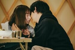 「寝る気ないでしょ」美女モデル、一度は諦めた片思い相手と同じ布団で過ごす甘い夜