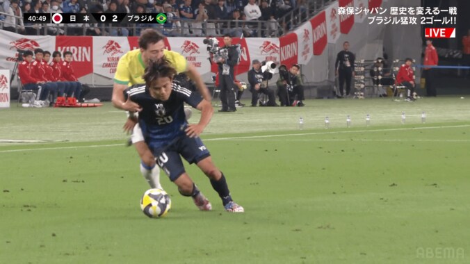 「勝ったからいいけど…」久保建英、激昂した“疑惑のジャッジ”に本音「公式戦では取ってほしい」足を踏まれ、押し倒されても連続ノーファウル判定 4枚目