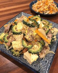 みきママ『塾弁当です「ゴーヤチャンプルの残りでリメイク弁当」』