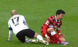 鎌田大地 vs 遠藤航の激しいバトルも！ 日本人選手5人がピッチで肉弾戦　残留争いのシュトゥットガルトが上位フランクフルトから勝ち点1をもぎ取る