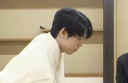 「対局中にこんなん食ってええんか」藤井聡太王位の“閻魔ラーメン”注文にファン騒然「マジで辛そう」「攻めたチョイスｗ」