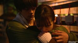 航太（佐野勇斗）が芽衣（飯豊まりえ）をバックハグ！感動の胸キュン展開から一転、明らかになった残酷な運命「僕だけが17歳の世界で」第6話