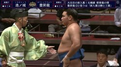 朝青龍のおい・豊昇龍が新入幕初日で初勝利 元若乃花も「いい相撲。脇を締めて理想的」と絶賛