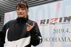 RENA、476日ぶりの復活勝利でみせた進化　寝技もできる「トータルファイター」へ
