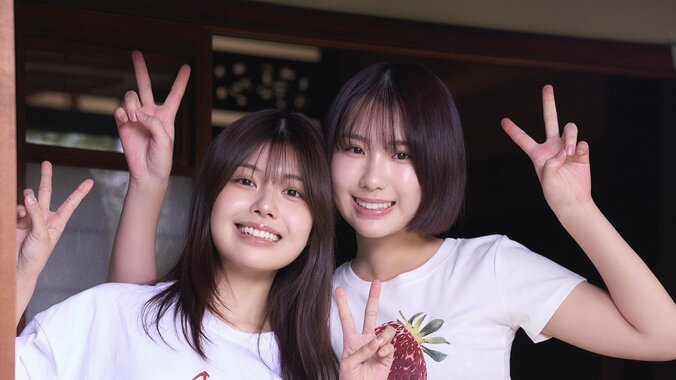 （左）松田実桜（右）西尾希美