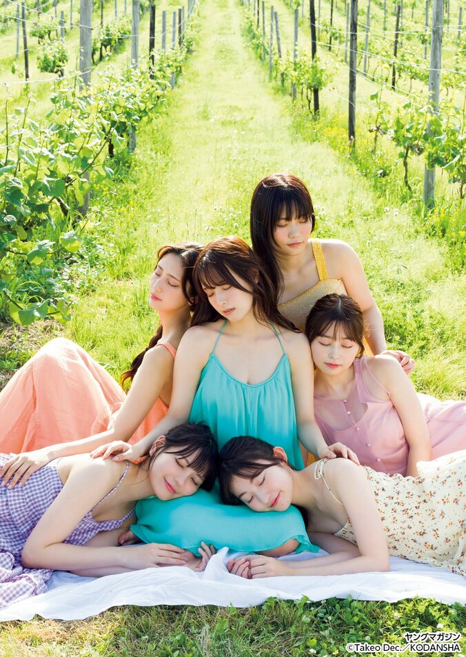 「ミスマガジン2024」を受賞した6人のメンバー