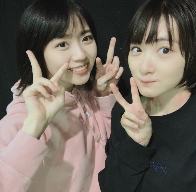 本西彩希帆、“心の癒し”生駒里奈と2ショット「大好きなのです」 1枚目