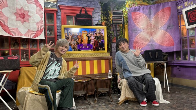 【写真・画像】関智一＆岡本信彦、220万円のハイテクミシンに大興奮「一瞬で時間が溶けた」「5倍くらいの時間やっていてもいい」　1枚目