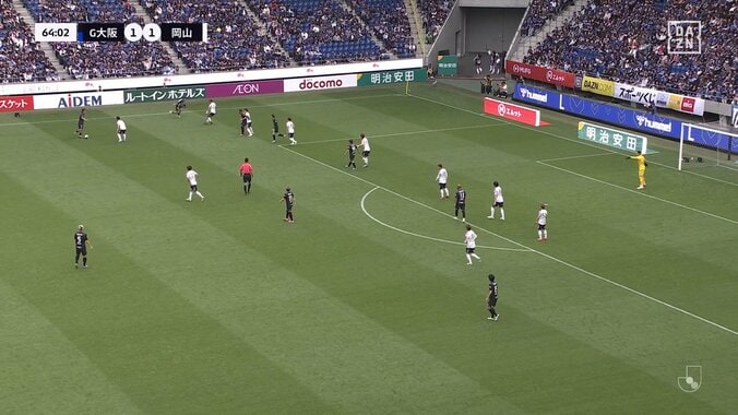 「やっぱり宇佐美やわ！」「レベルちゃう」元日本代表・宇佐美貴史が針の孔を通すパスでスーパーアシスト！約2ヶ月ぶり復帰戦で「一点もののラストパス」 5枚目