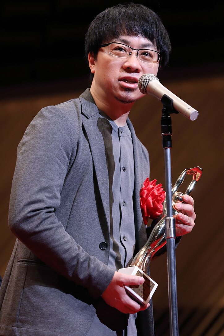 のん「人は、笑えることがあれば、明日が見える」と熱いメッセージ