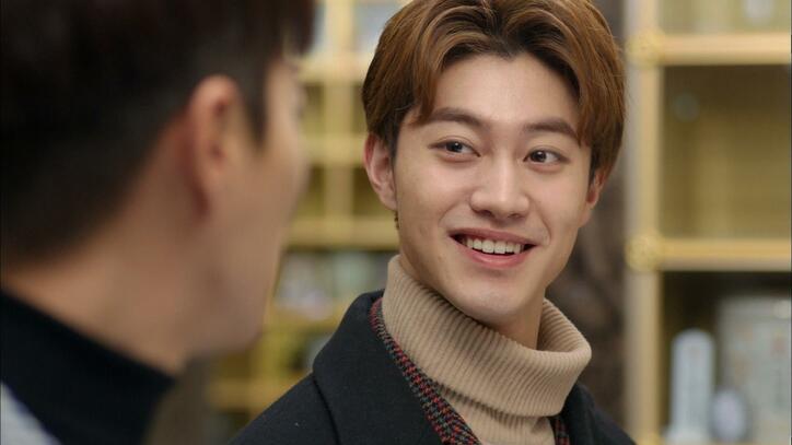 Highlightのユン・ドゥジュン主演！トップスター俳優とラジオ放送作家が繰り広げる恋と成長の物語『ラジオロマンス～愛のリクエスト～』