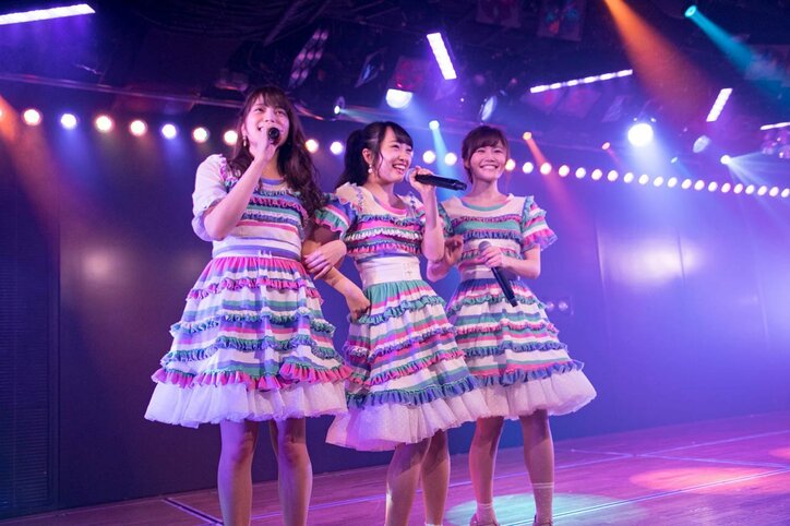 AKB48「今までで一番ハードな劇場公演」がスタート 向井地美音は東スポ記者の質問に「ブルマで滝行」を公約