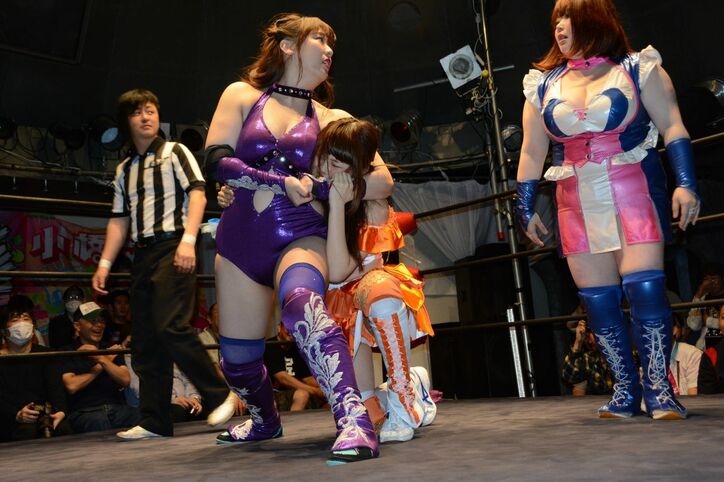 Kカップレスラーのの子 vs グラビアタレントまなせゆうな、「ミス東スポ」を賭けて対決！6.4東京女子プロレス