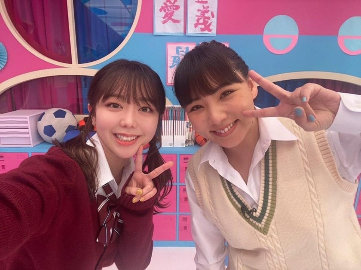 小嶋真子　アイコラ 写真・画像】 野呂佳代、峯岸みなみと制服姿の2ショットを公開「ちょっと恥ずかしい」 1枚目 | エンタメ総合 | ABEMA TIMES |  アベマタイムズ
