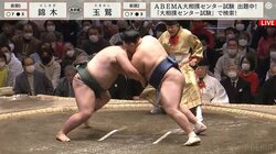 館内に響く行司の声 7秒間で息継ぎなし17回連続「残った」と叫び続ける驚きの肺活量